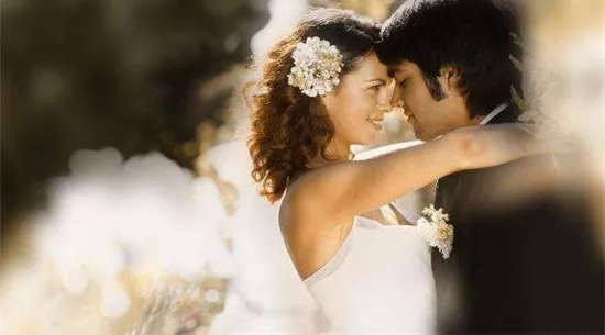 爱燃情感:你和老公相差几岁,你的婚姻就是什么样 爱燃情感:你和老公相差几岁,你的婚姻就是什么样