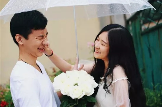 爱燃情感:一次同学聚会,毁了我20年的婚姻 爱燃情感:一次同学聚会,毁了我20年的婚姻